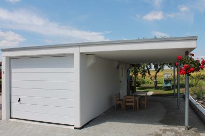 Garage mit Freisitz