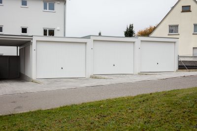 Garagen und Carport