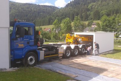 Garagenversetzung mit Versetz-LKW