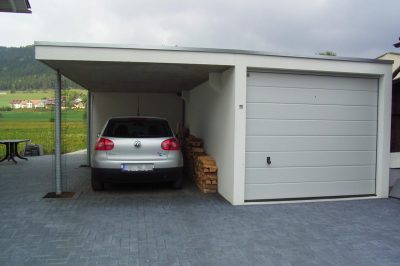 Garagen mit Carport