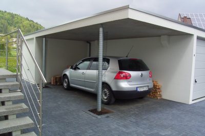 Garagen mit Carport