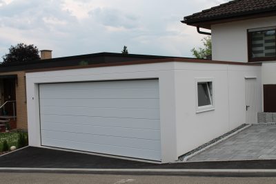 MAXI-Garage mit Tür und Fenster
