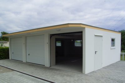 Garagen mit Vordach