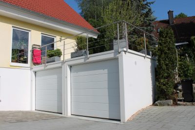 Garagen mit Dachterrasse