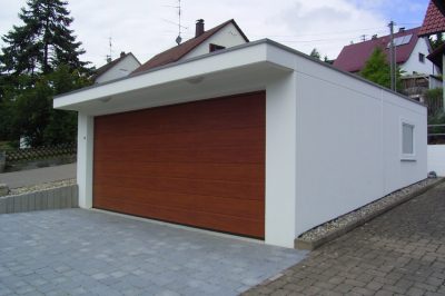 MAXI-Garage mit Vordach